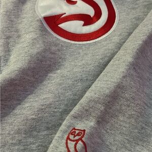 MENS SMALL OVO x ATLANTA HAWKS NBA COLLABORATION QUARTER ZIP SWEATER
